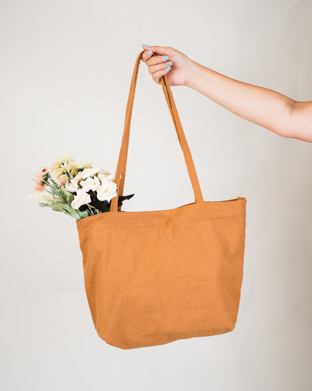 Jane Everyday Carry All Tote Bag & Large Puffer Organizer Pouch| The Holiday Gift Box by Vintage Threads