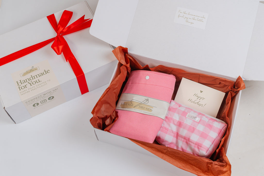 Jane Everyday Carry All Tote Bag & Large Puffer Organizer Pouch| The Holiday Gift Box by Vintage Threads