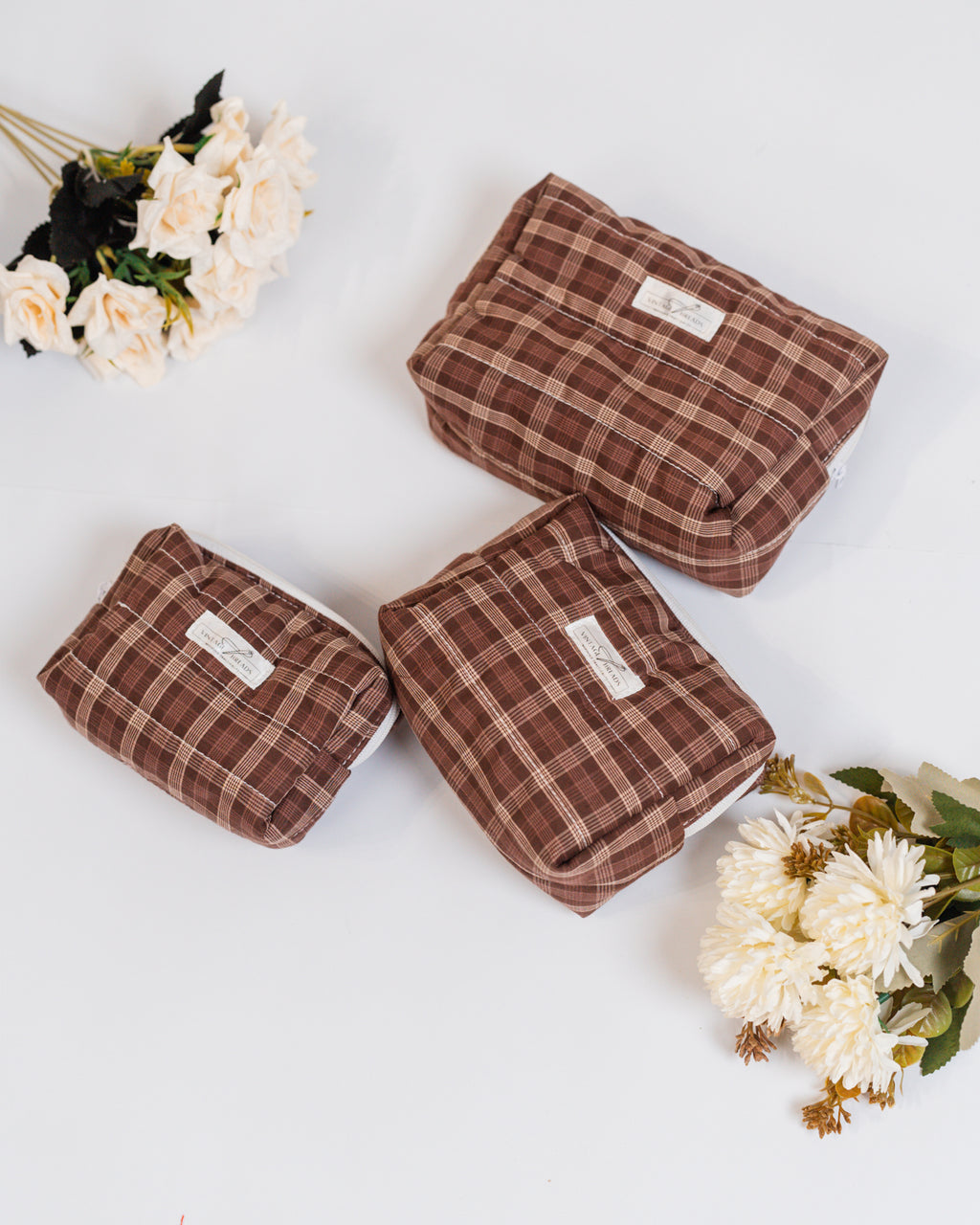 Puffer Organizer Pouch (Large) | Handmade Quilted Cotton Travel Pouch by Vintage Threads